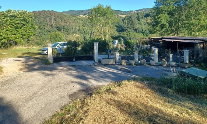 Gilhoc-sur-Ormeze Cama Y Desayuno | Bed and Breakfast La Rouveure