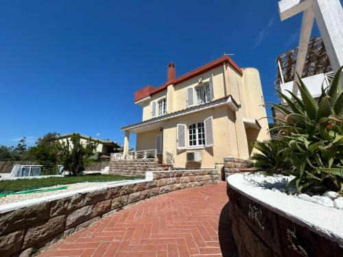 Quartu Sant'Elena Cama Y Desayuno | Bed and Breakfast Villa Teis