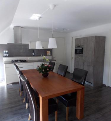 Albergen Cama Y Desayuno | Bed and breakfast de Boerderij
