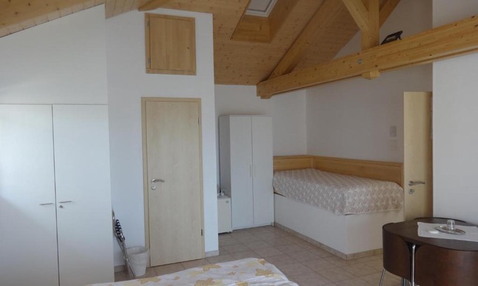 Prilly Cama Y Desayuno | Bed and Breakfast Prilly-Lausanne