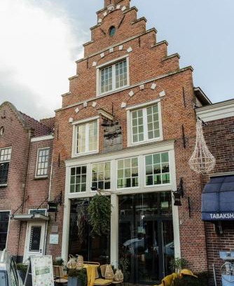 Medemblik Apartamento | Bed bij Bistro