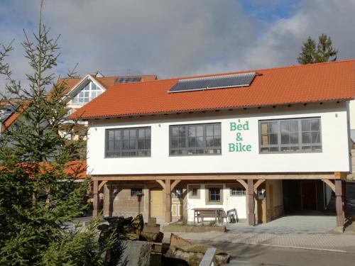 Trichtingen Apartamento | Bed & Bike
