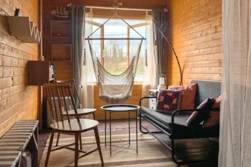Aluksne Apartamento | Bed&Boat two-story boathouse on lake+boat (incl.)