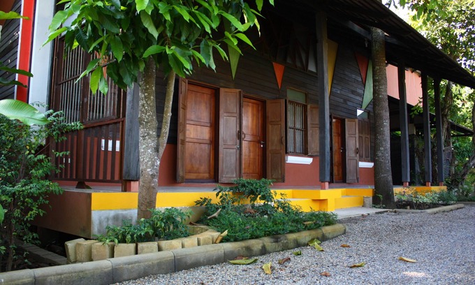 Nong Pa Khrang Cama Y Desayuno | Bed & Breakfast, 2 camas Queen size cerca de la estación de tren de Chiang Mai