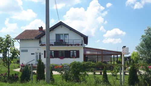 Svajcarnica Cama Y Desayuno | Bed & Breakfast Ana