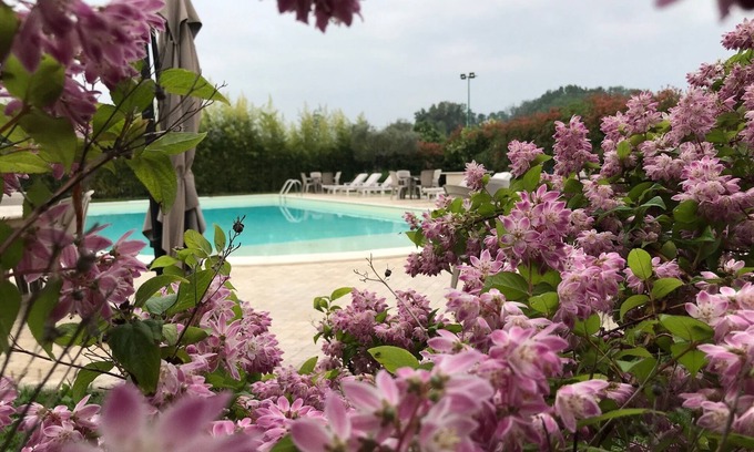 Castel Maggiore Cama Y Desayuno | Bed & Breakfast Case Osti