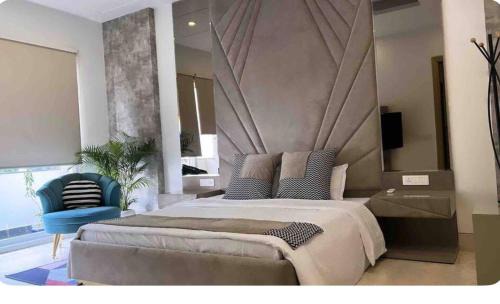DLF City Cama Y Desayuno | Bed&Oats
