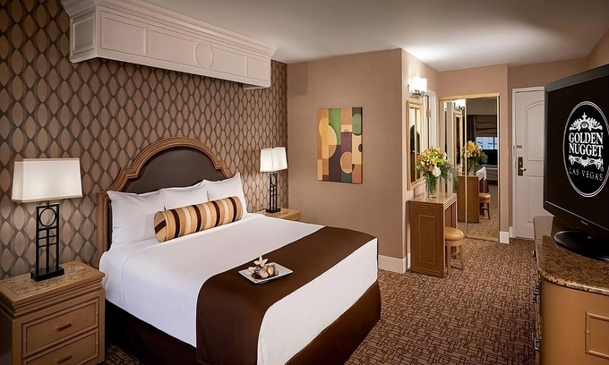 Downtown Las Vegas Hotel | Bed Type Assigned at Check-in at Golden Nugget Las Vegas