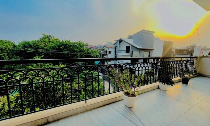 Gurugram Apartamento | BedChambers Serviced Apartments -Artemis