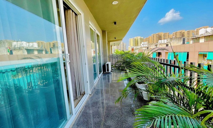 Gurugram Apartamento | BedChambers Serviced Apartment Sector 52