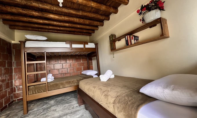 Filandia Apartamento | Bedroom for 4 with private bathroom