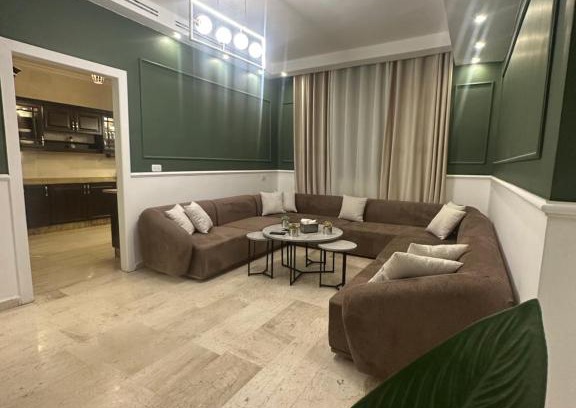 Amman Apartamento | bedroom (3) apartment of 200 square meters with an outdoor terrace