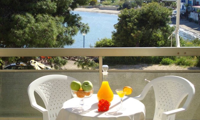 Agia Marina Cama Y Desayuno | Dormitorio a dos pasos de la playa de Agia Marina