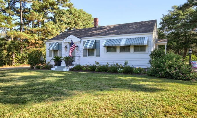 Schley Cabaña | Bee Humble Cottage w/in 20mins to Public Beaches