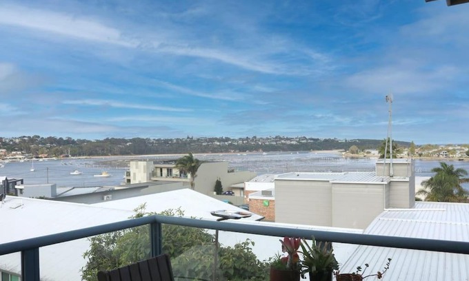 Merimbula Apartamento | Beech Break - 3 bedroom pet friendly apartment
