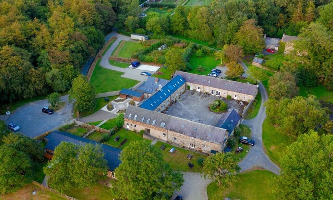 Haverfordwest Apartamento | Converted Stone Cottage with indoor swimming pool