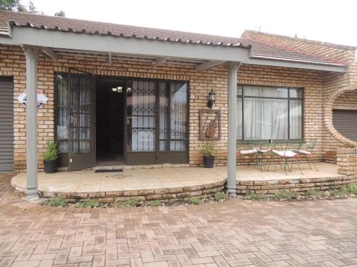 Parys Apartamento | Beethoven on Kort, self-catering guesthouse, Parys