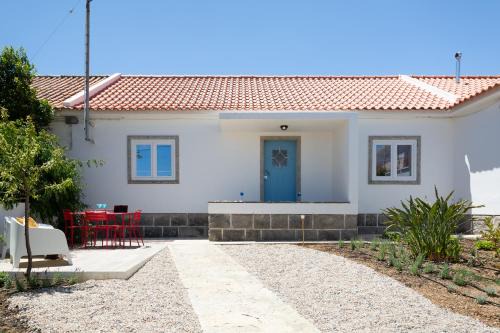 Cascais Casa | BeGuest Cascais Blue Family Home