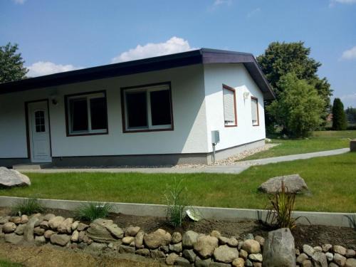 Plauerhagen Casa | Behaglicher Bungalow für Mensch und Hund