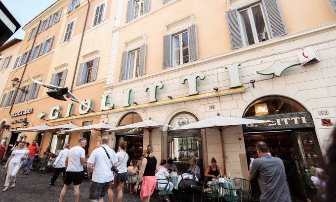 Rione III Colonna Casa | BeigE et BIE' Guesthouse