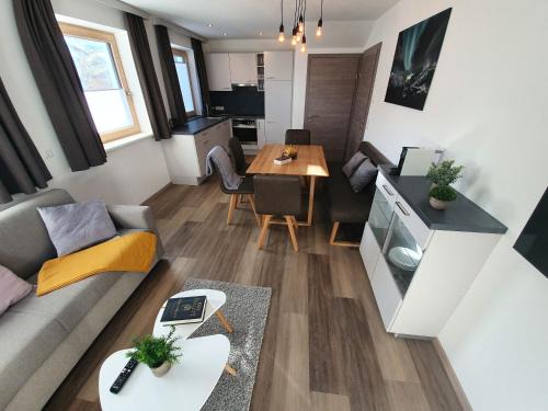 Forstau Apartamento | Beim Nannerl