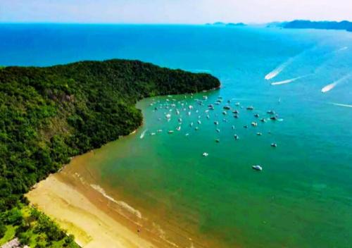 Indaia Apartamento | Beira Mar, Conforto e Infra de Resort em Bertioga SP