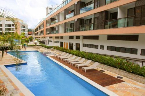 Itaipava Apartamento | Belíssimo Apartamento Centro de Itaipava All Suites