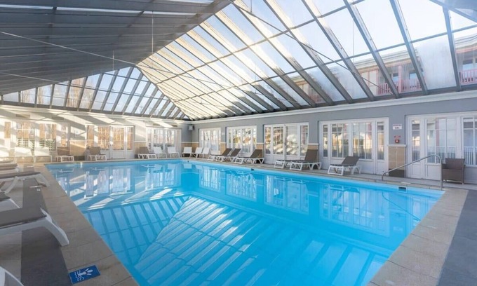 Le Touquet-Paris-Plage Apartamento | Beautiful flat with swimming pool, tennis court and parking 148