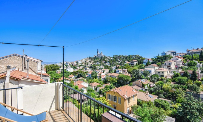 Roucas-Blanc Apartamento | Bel appart avec terrasse et vue sur Notre-Dame