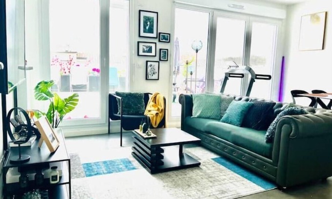 Romainville Apartamento | Bel Appartement Avec Terrasse Privée 86m2