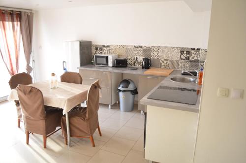 Rosny-sous-Bois Casa | Bel appartement type maison