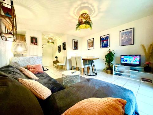 Juncasse - Argoulets Apartamento | Bel Appartement T3 de 60m2 avec Parking, Terrasse, proche du Métro et du Périph
