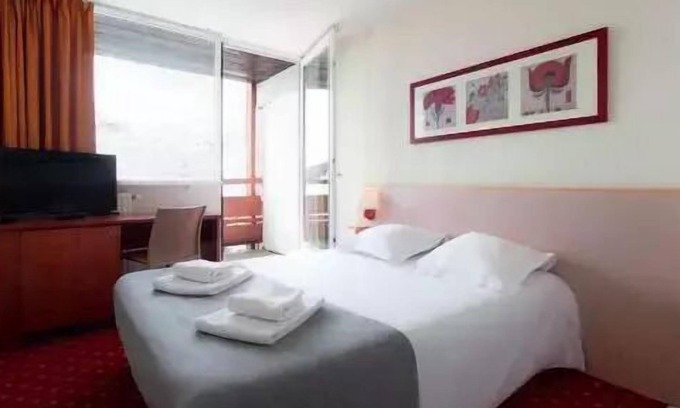 Les Menuires Apartamento | Belambra Clubs Les Menuires - Snow And Heaven - Half board - Essential Room 2 Adults View Impregnable Mountain