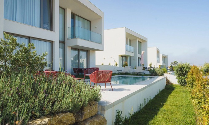 Sao Joao das Lampas Villa | Belemia White Villa, Sintra, Lisbon