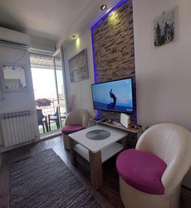 Sarajevska Apartamento | Belgrade Waterfront studio