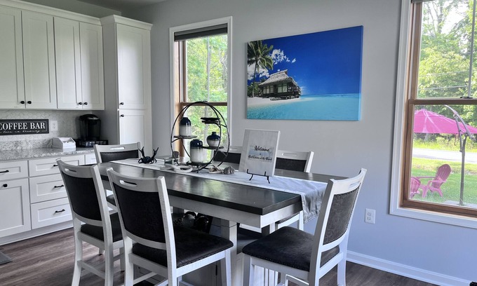 North Beach Casa | Bell Estates I Beautiful Cottage I Beach Passes