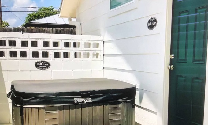 Fredericksburg Cabaña | Bell Haus-Private Hot Tub, 1/1, 100 yds to Main St