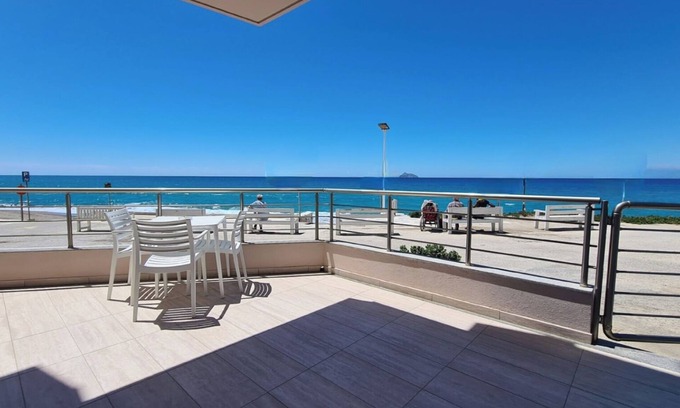 Kalamaki Casa | Bella Mare Luxury Apartments
