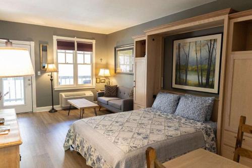 Eureka Springs Historic District Apartamento | Bella Paradiso 14 Queen Bed Studio Walk to Downton