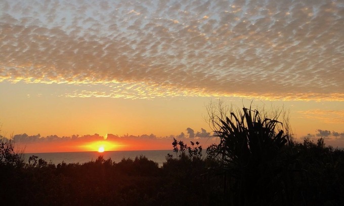 Castaways Beach Casa | casa de playa bella rustique