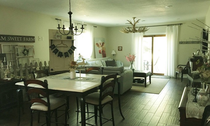 Janesville Casa | Suite de Bella en Star's Hollow Inn y Hobby Farm