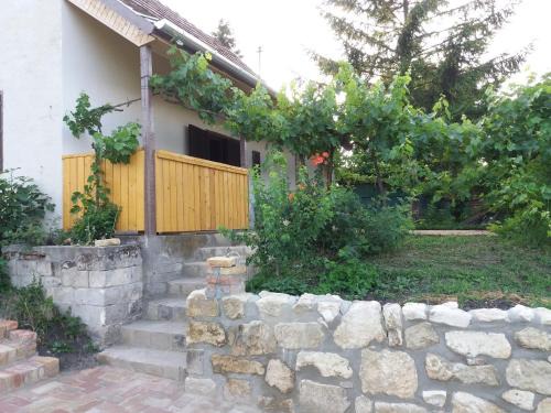 Etyek Casa | Bella Vendégház