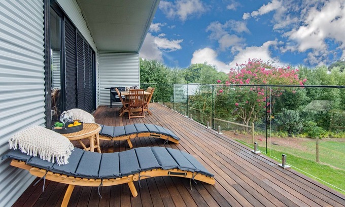 Mallacoota Casa | Bella Views Pet Friendly With Expansive Views