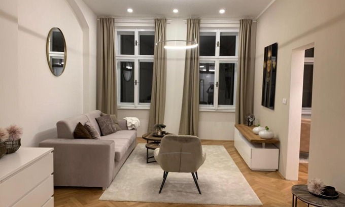City Centre Apartamento | Bella Vista Collonade