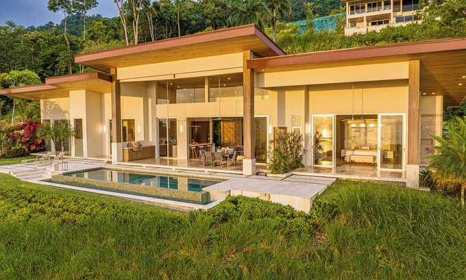 Dominicalito Casa | Bella Vista, Luxury & Modern Villa with breathtaking Ocean View