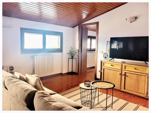 San Siro Apartamento | Bella vista lago e parcheggio privato - Acquaseria centro