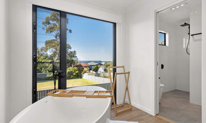 Vincentia Casa | Bella Vita by Experience Jervis Bay