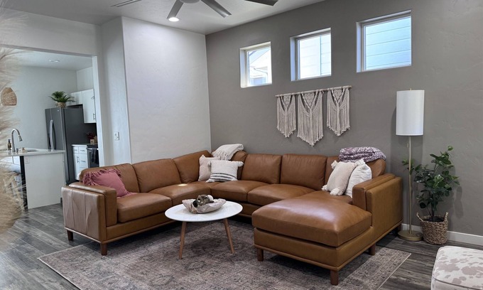Nampa Casa | Bella West Nampa Trendy Home BBQ - Sleeps 8