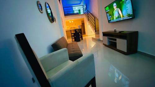 Guayaquil Apartamento | Bellavista Loft Jacuzzi & Balcón a 10min Consulado Americano