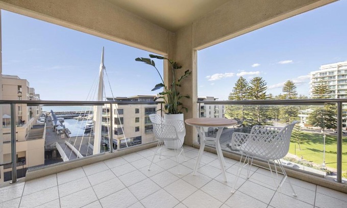 Glenelg Apartamento | Belle Escapes - Park View Apartment at The Pier